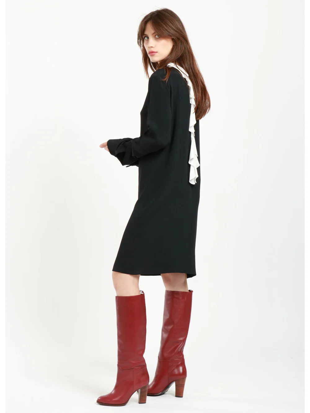 Vestito Corto in Misto Seta Nero con Ruches - immagine 5