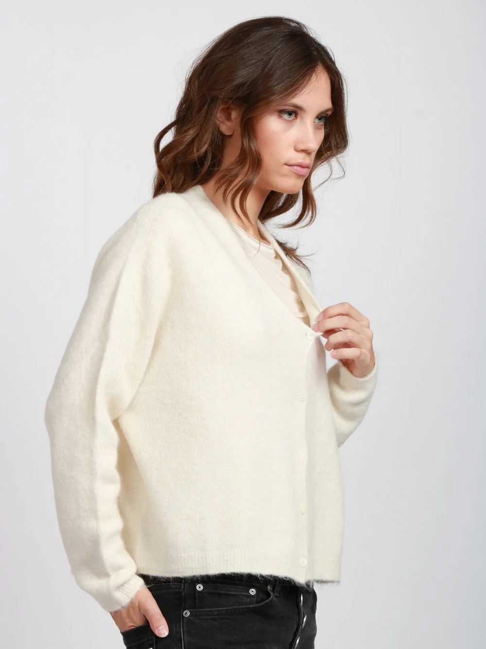 Cardigan in Misto Alpaca Avorio con Scollo a V - immagine 4