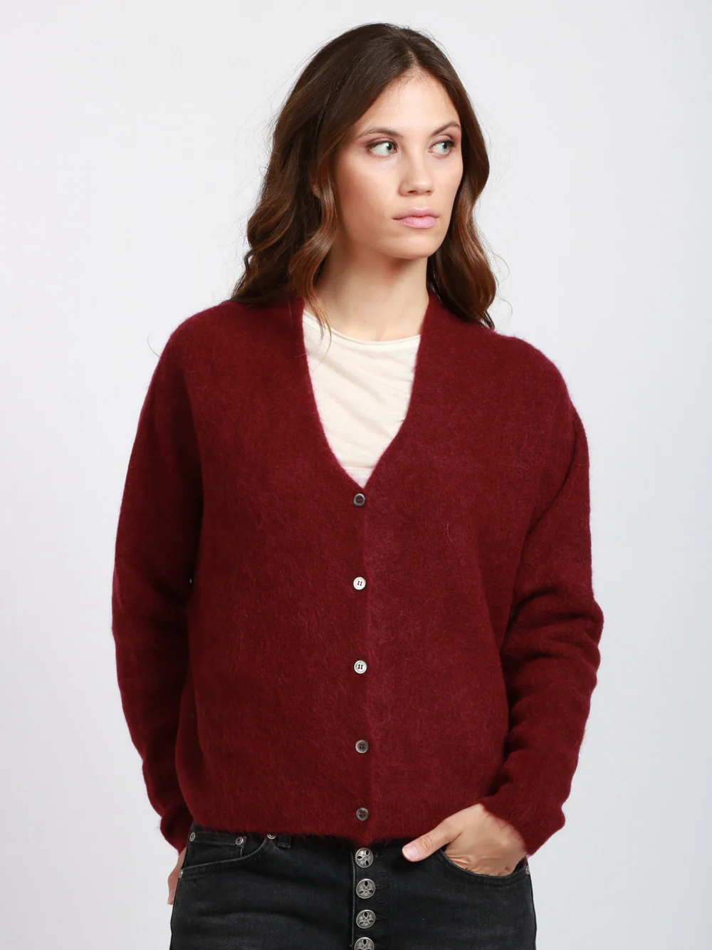 Cardigan in Misto Alpaca Bordeaux con Scollo a V - immagine 3