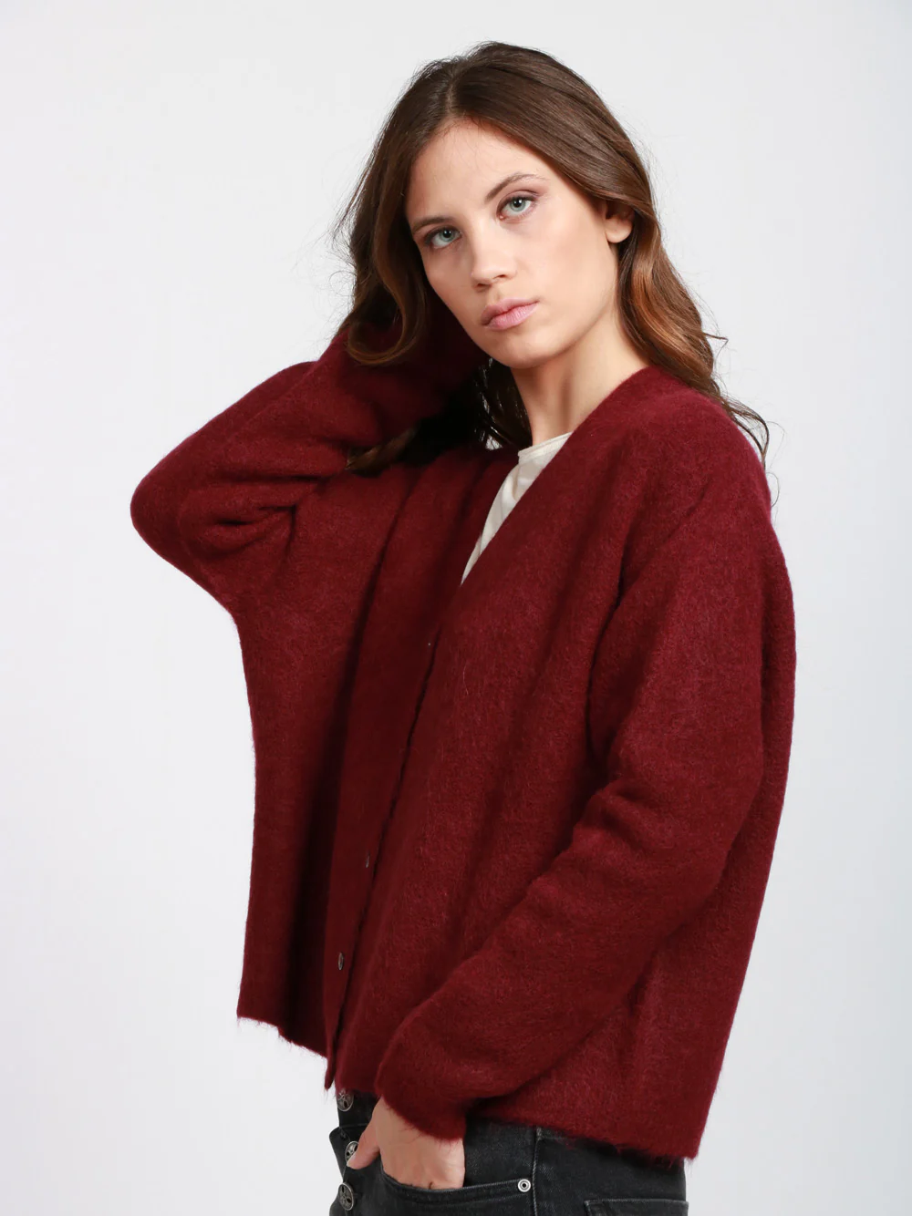 Cardigan in Misto Alpaca Bordeaux con Scollo a V - immagine 5