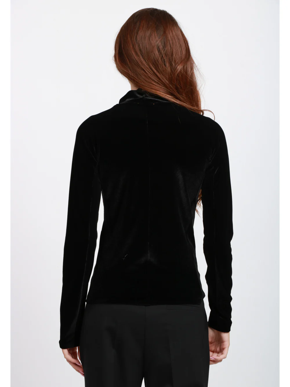 Maglia in Velluto Nera con Collo Alto - immagine 6