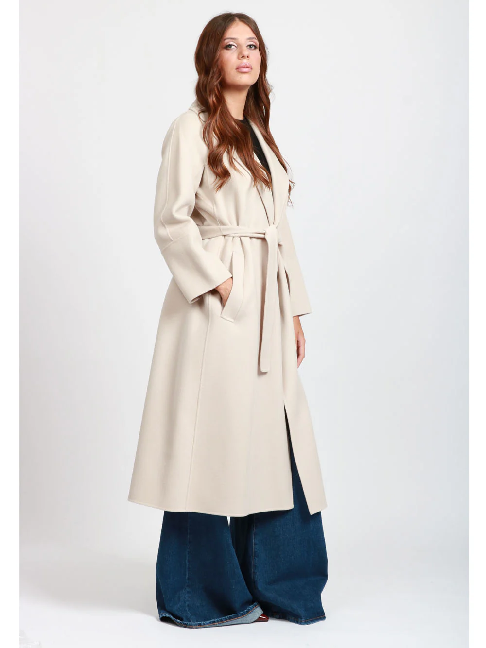 Cappotto Elisa a Vestaglia Lungo in Lana Vergine Gesso - immagine 4