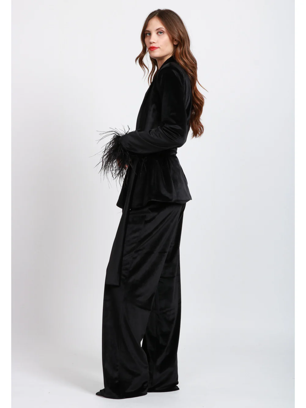 Tailleur Ela in Velluto Nero con Piume - immagine 5